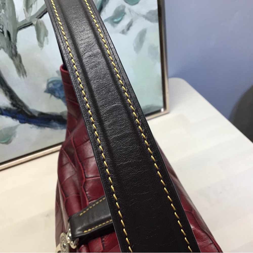Dooney & Bourke Red Croc Embossed Italian Leather Dennison Hobo Shoulder Bag - Picture 12 of 16